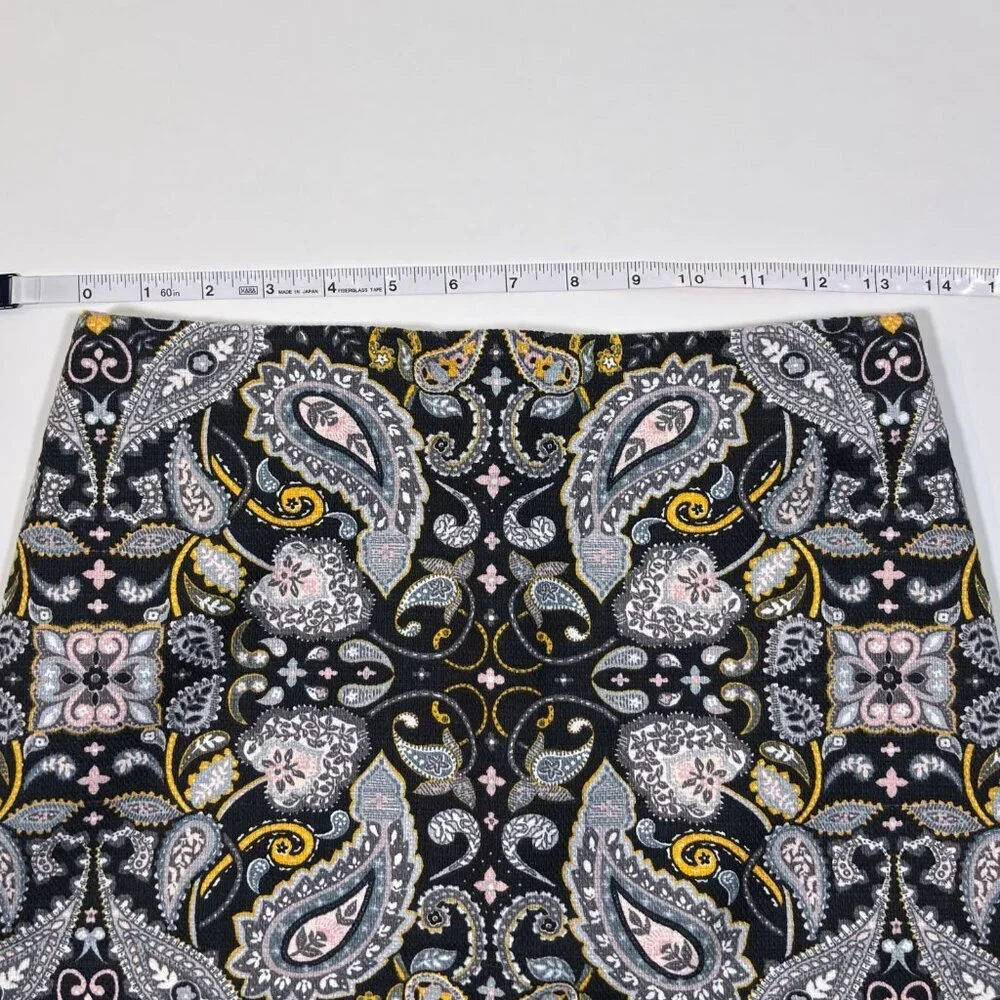 Ann Taylor Loft Black Yellow Paisley Print Cotton Pique Pencil Skirt - 2 Petite - Picture 6 of 7